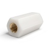 Distanciador aislante hexagonal roscado hembra/hembra de plástico PA6.6 con inserto de latón M4 - 8 mm entre caras
